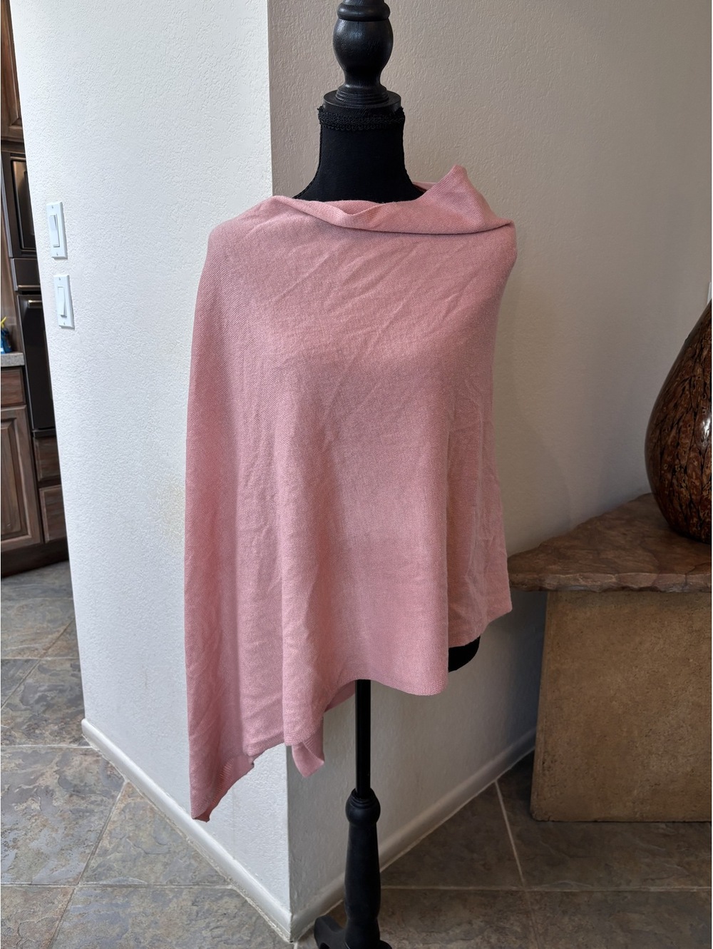 Asymmetric shawl Size One size